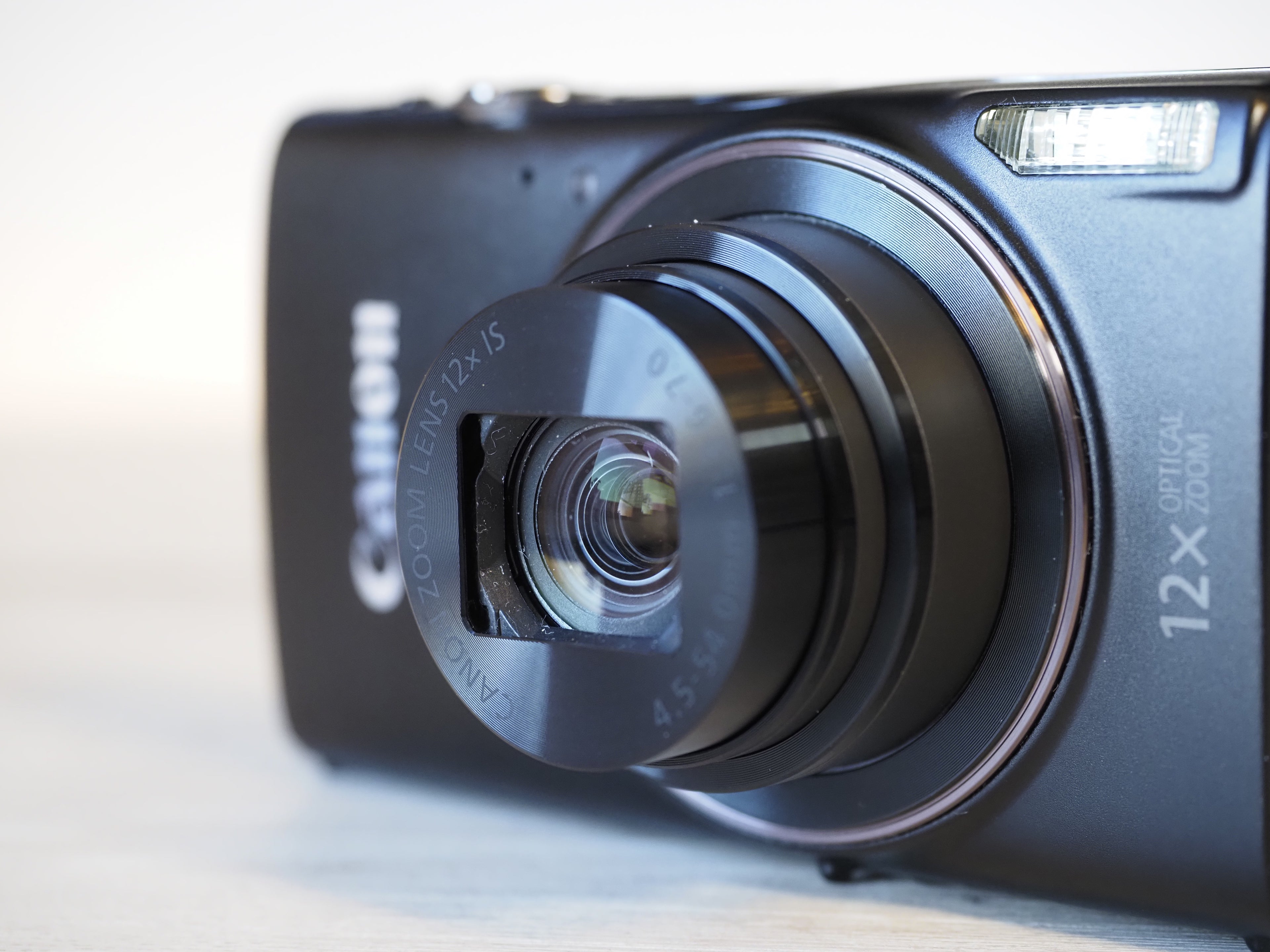 Canon Elph 360HS