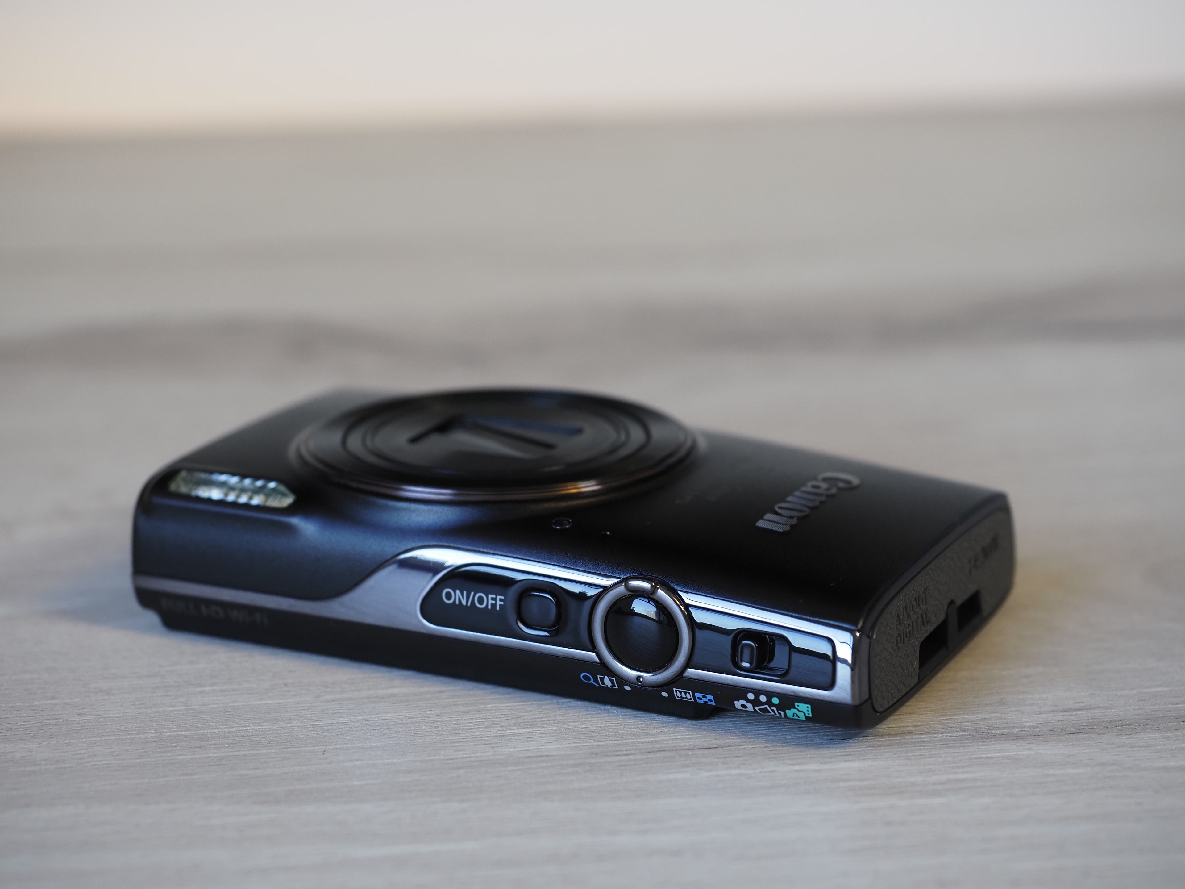 Canon Elph 360HS