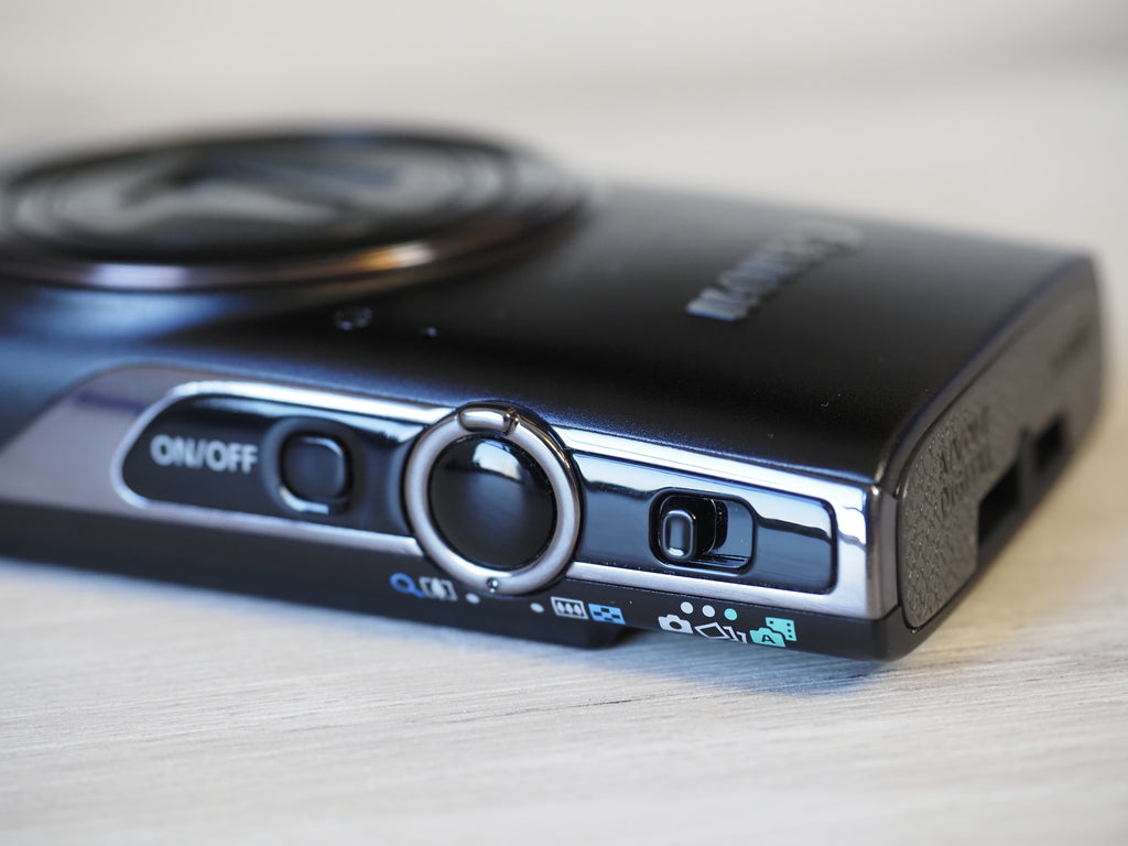 Canon Elph 360HS