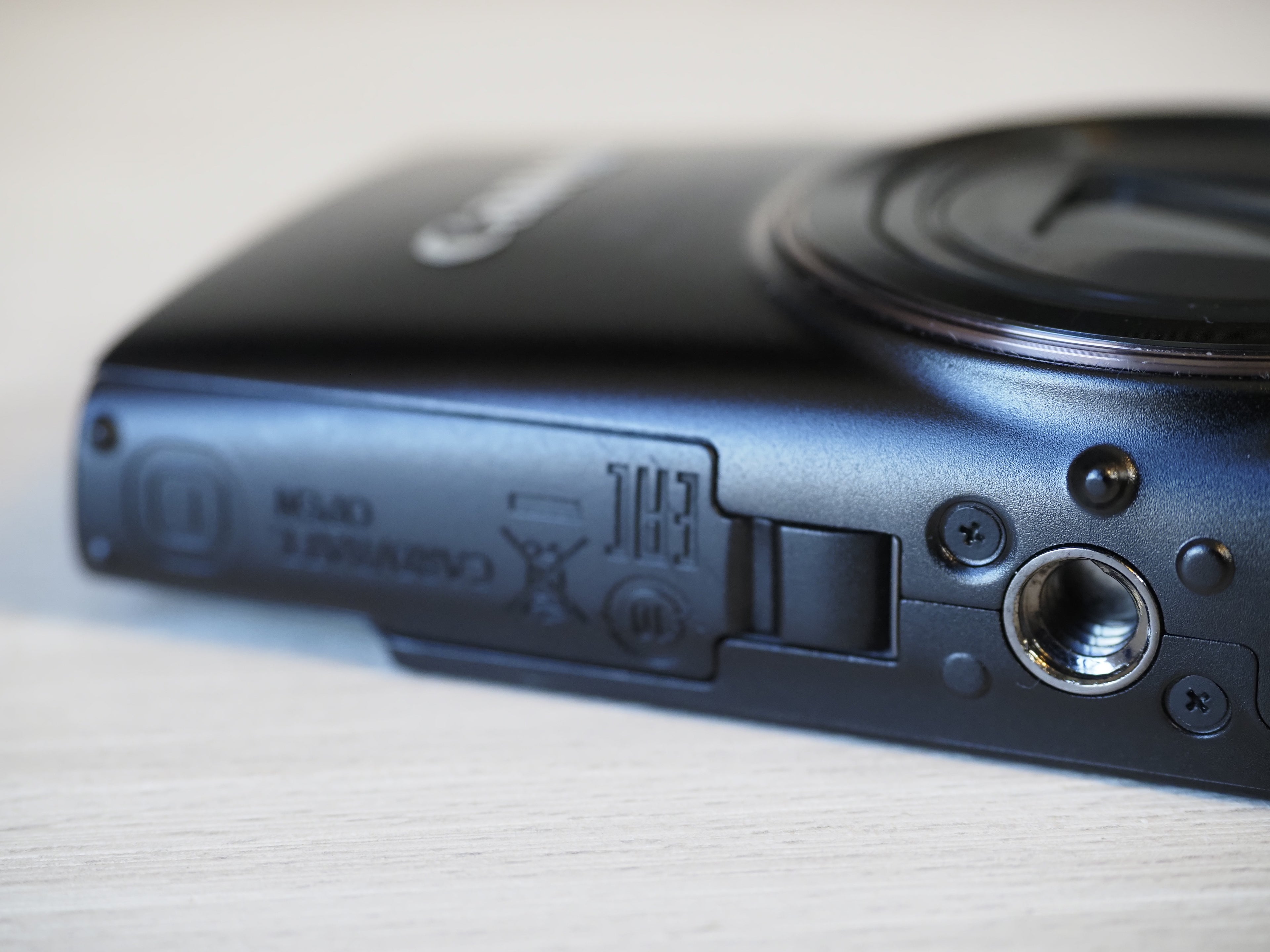 Canon Elph 360HS