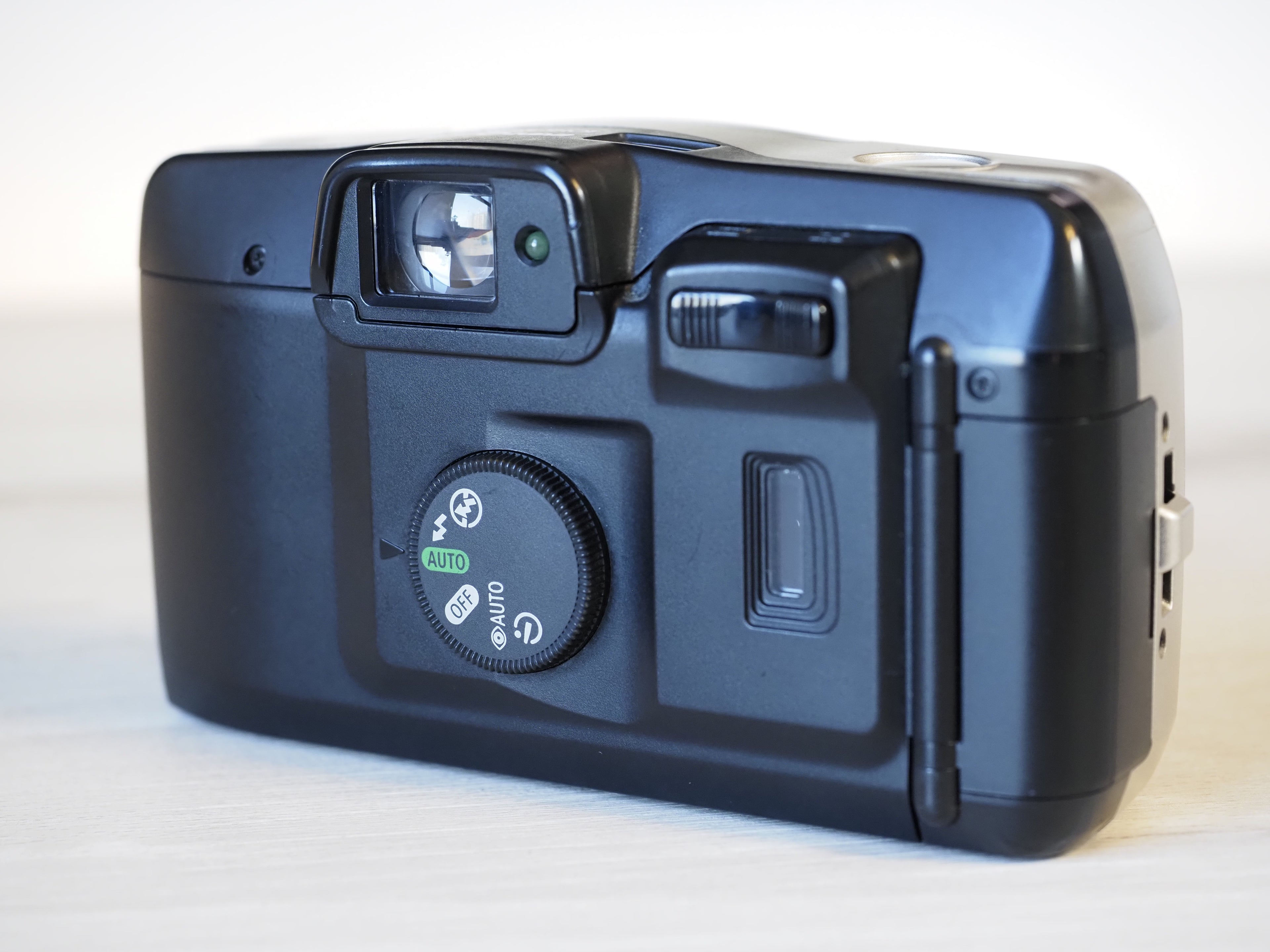 Canon Sure Shot 76 Zoom