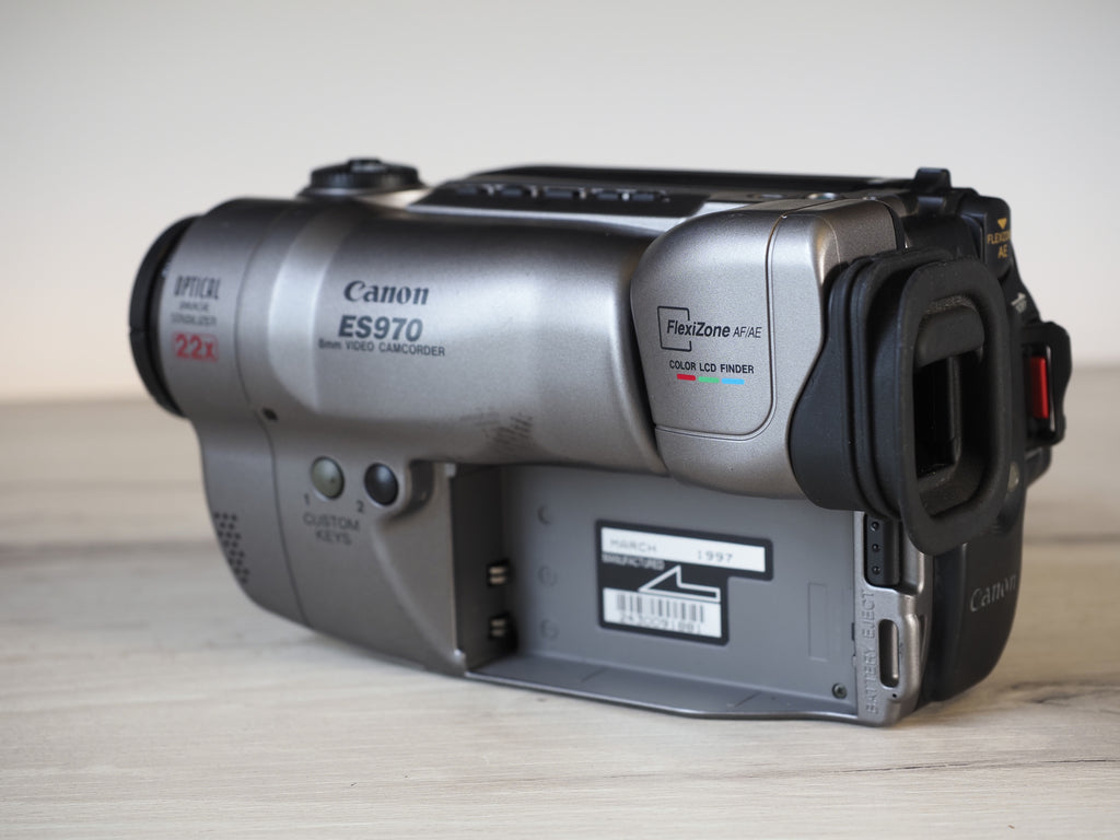 Canon ES970 Video Camera