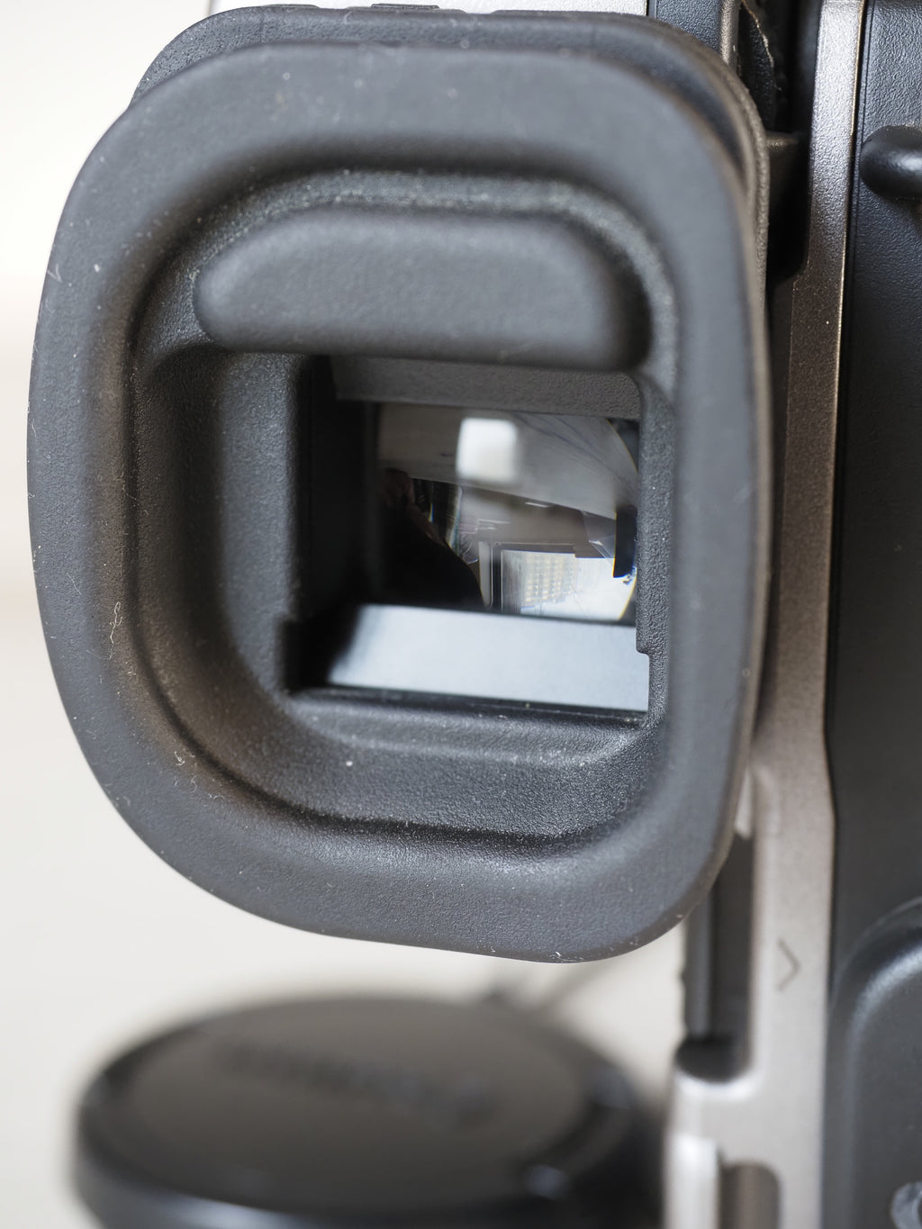 Canon ES970 Video Camera
