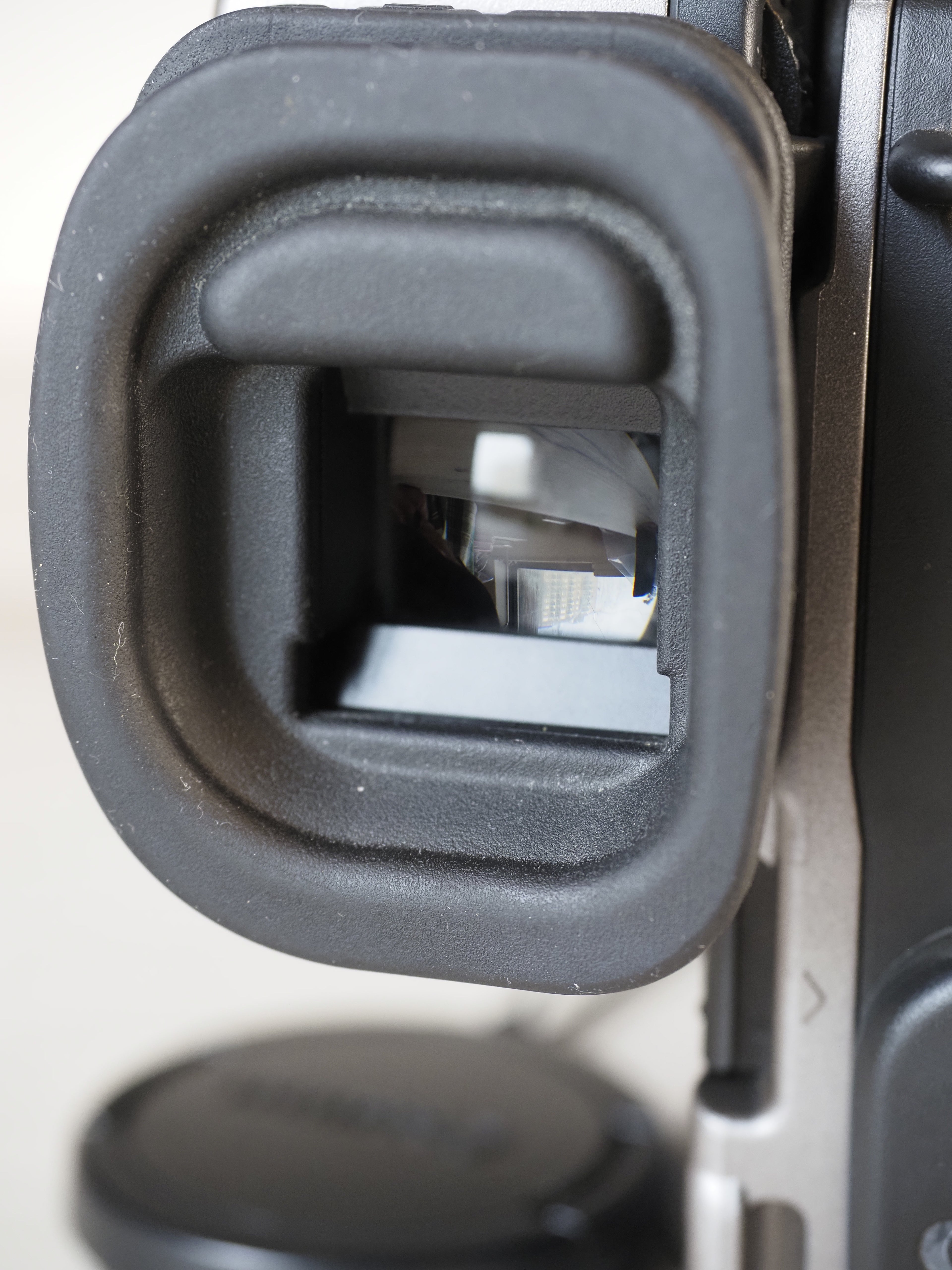 Canon ES970 Video Camera