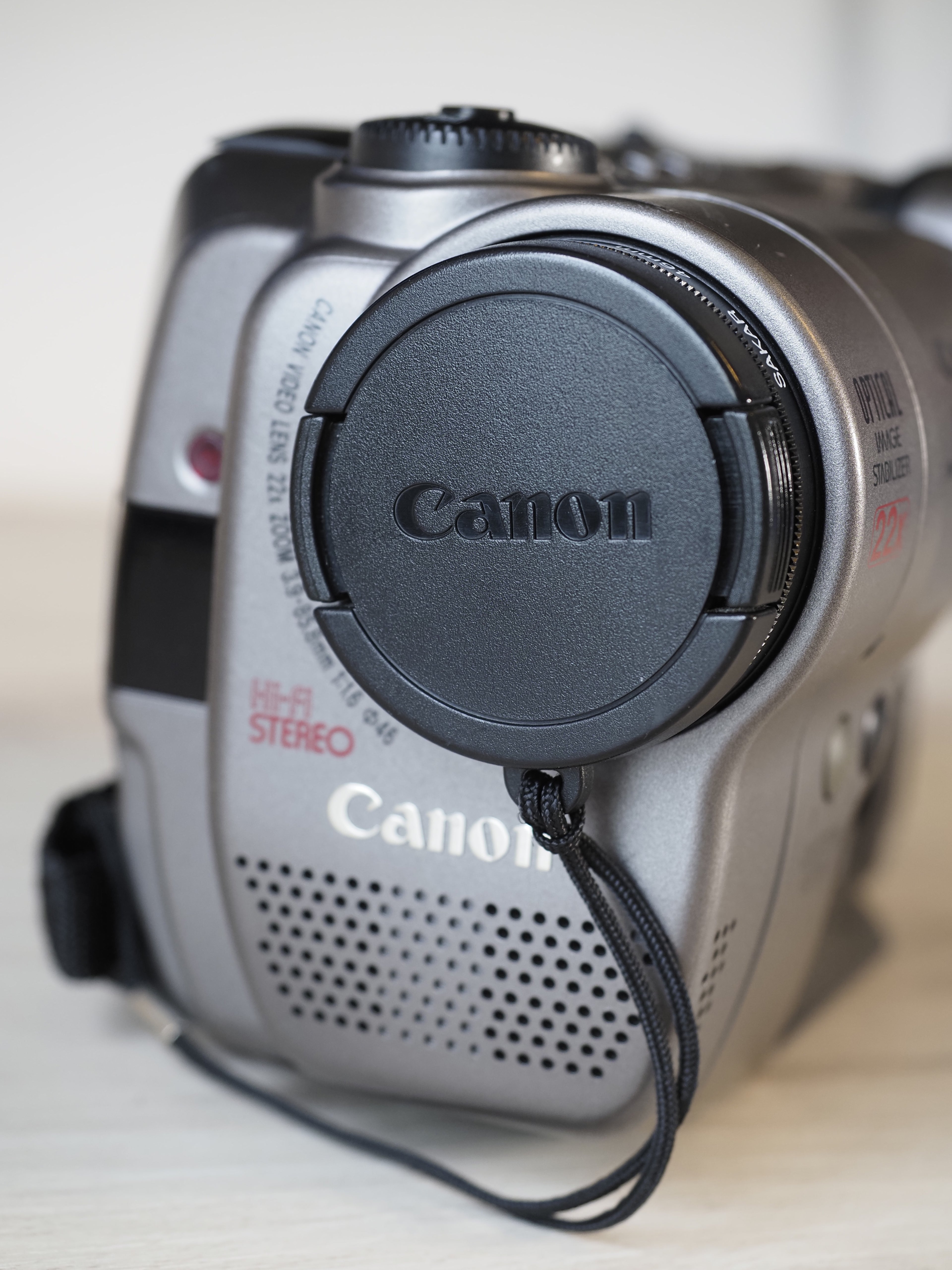Canon ES970 Video Camera